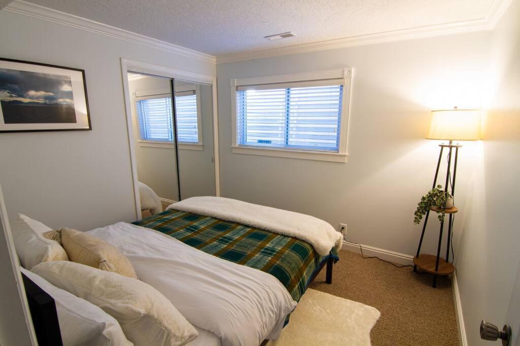 Cottonwood Heights - Lower Level Of Mountain Home! ภายนอก รูปภาพ